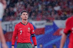 开云体育官方网站-关于阿尔巴尼亚国脚在比赛中抢射得分，锁定胜局的信息