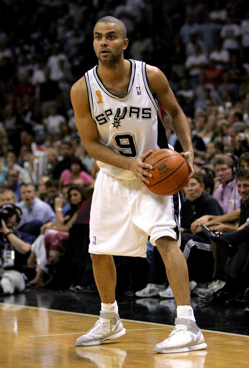 富勒姆遭遇失利,帕克承认球队有所欠缺的简单介绍 富勒姆遭遇失利,帕克承认球队有所欠缺的简单介绍