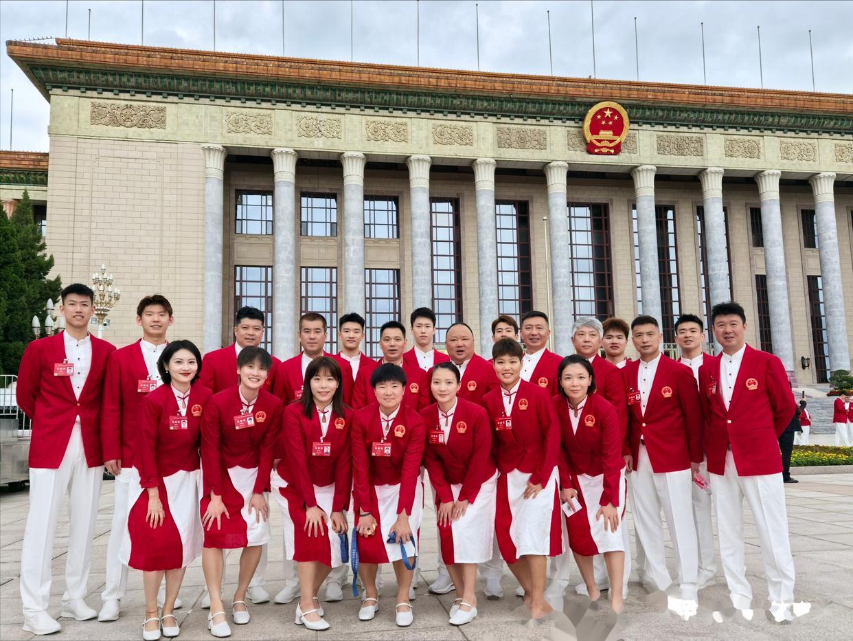 选手突破个人极限，为代表团赢得荣耀的简单介绍