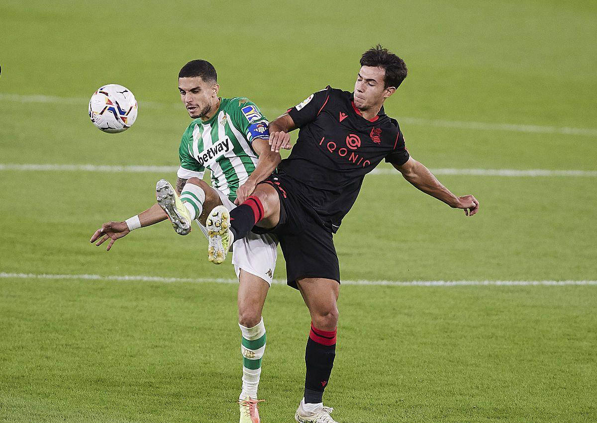 佛罗伦萨客场逆转，取得重要胜利的简单介绍