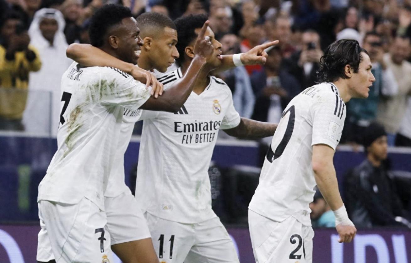 包含皇家马德里准备在西甲中继续斩获胜利的词条