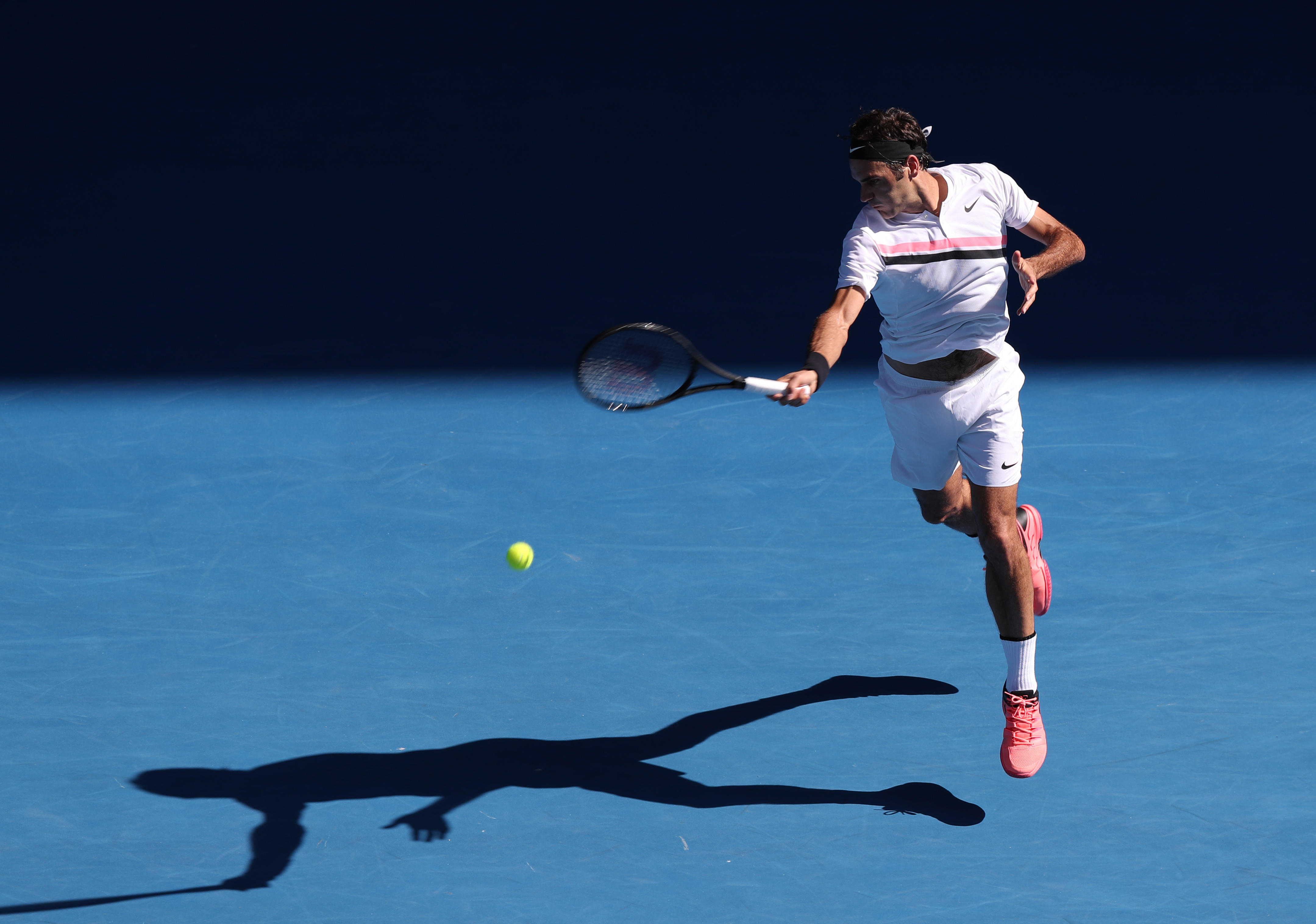 西班牙网球队横扫美国网球队,费德勒绝境逆转的简单介绍 西班牙网球队横扫美国网球队,费德勒绝境逆转的简单介绍