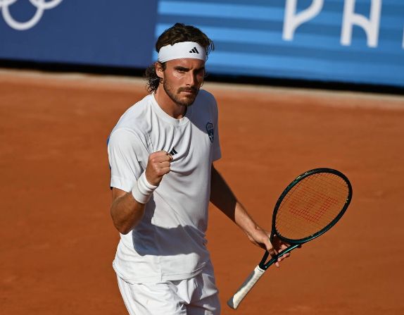 德国网球队力克世界网球队，西西帕斯送出助攻的简单介绍