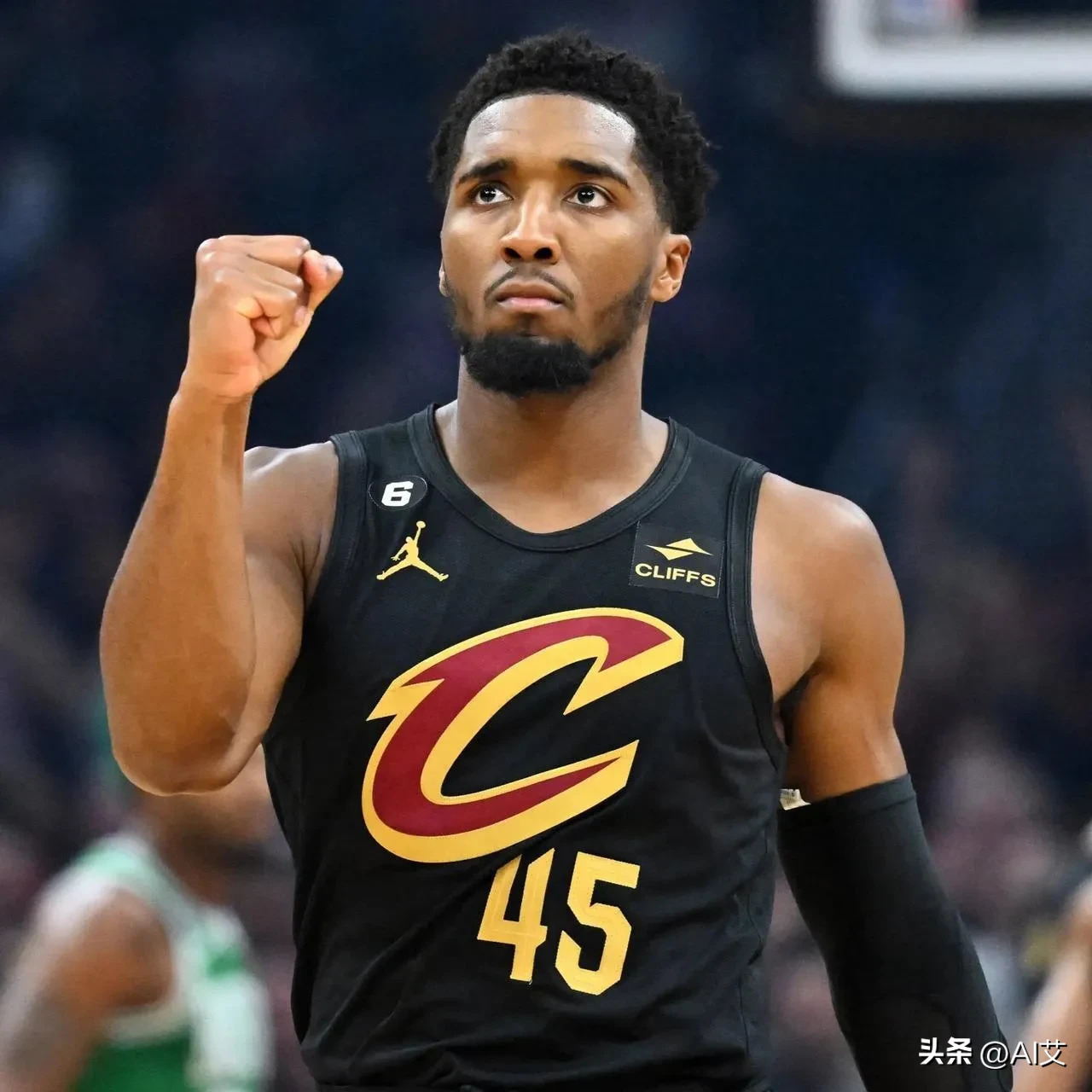 包含马刺翻盘猛龙，米切尔高光表现的词条